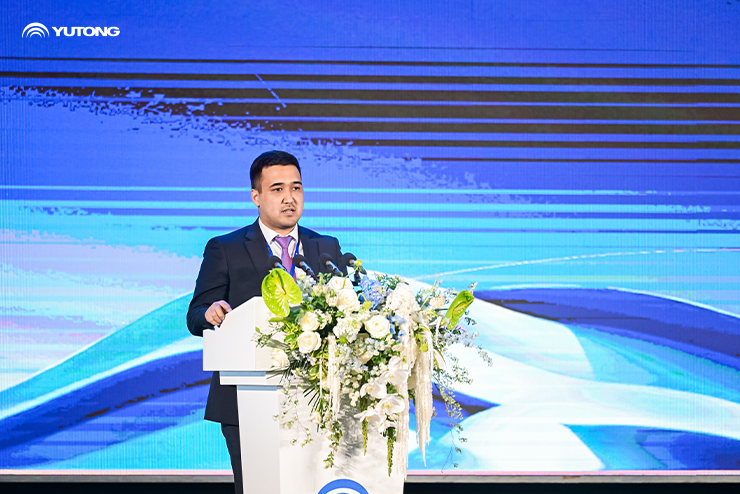 Yutong presenta la marca global de servicios EnRoute+, pionera en la nueva era en la innovación del valor de los vehículos comerciales