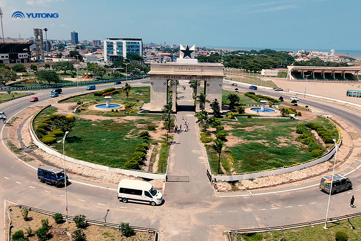 Yutong Van simpose sur les routes ghanéennes : fiabilité, efficacité énergétique et confort !
