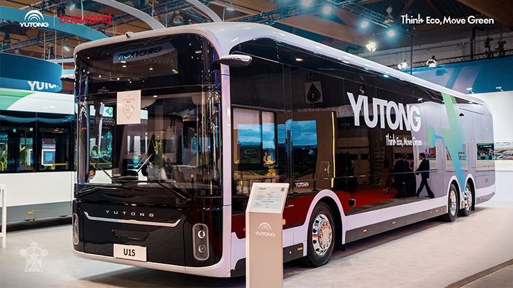 Yutong présente la technologie EV Long-Life à Busworld Europe 2025 et est récompensé par sept prix majeurs