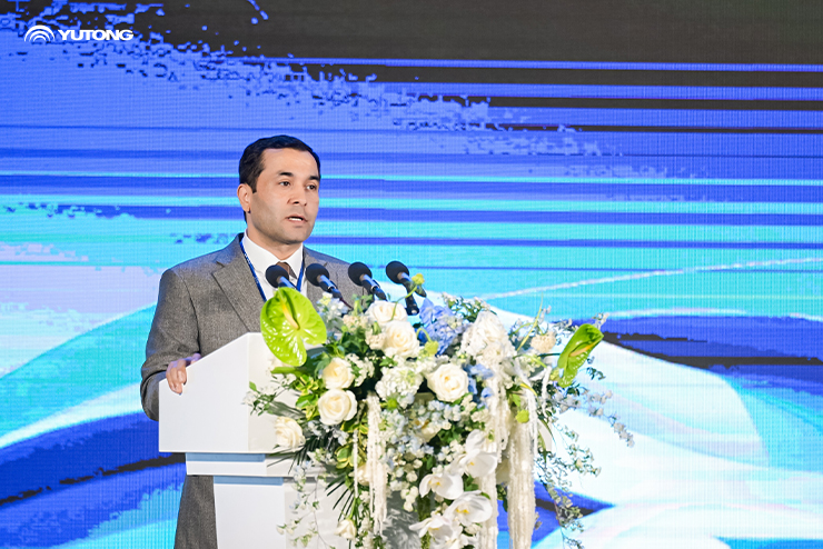 Yutong Unveils Global Service Brand EnRoute+, Pioneering New Era in Commercial Vehicle Value Innovation